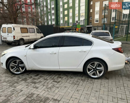 Белый Опель Инсигния, объемом двигателя 1.96 л и пробегом 262 тыс. км за 9500 $, фото 11 на Automoto.ua