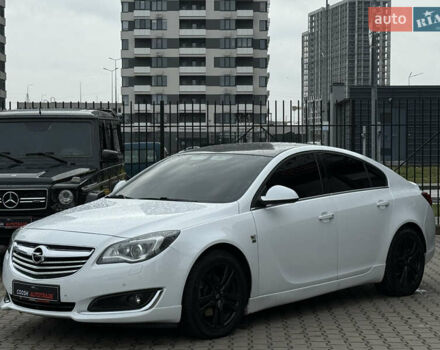 Белый Опель Инсигния, объемом двигателя 1.96 л и пробегом 280 тыс. км за 9700 $, фото 5 на Automoto.ua