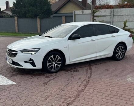 Білий Опель Інсігнія, об'ємом двигуна 1.5 л та пробігом 125 тис. км за 16700 $, фото 2 на Automoto.ua