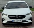 Білий Опель Інсігнія, об'ємом двигуна 1.5 л та пробігом 125 тис. км за 16700 $, фото 1 на Automoto.ua