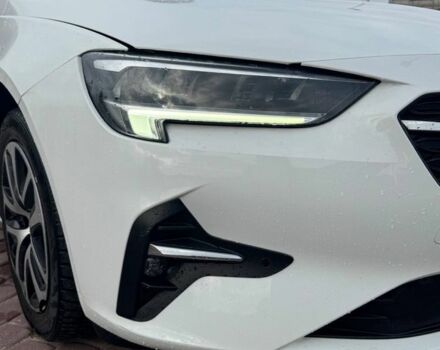 Білий Опель Інсігнія, об'ємом двигуна 1.5 л та пробігом 125 тис. км за 16700 $, фото 8 на Automoto.ua