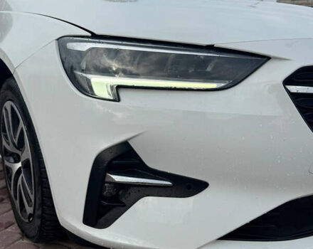 Білий Опель Інсігнія, об'ємом двигуна 1.5 л та пробігом 125 тис. км за 16700 $, фото 9 на Automoto.ua