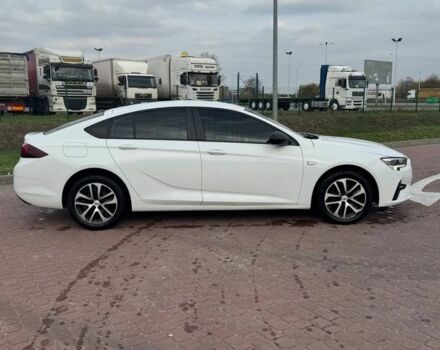 Білий Опель Інсігнія, об'ємом двигуна 1.5 л та пробігом 125 тис. км за 16700 $, фото 7 на Automoto.ua