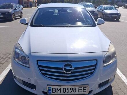 Белый Опель Инсигния, объемом двигателя 2 л и пробегом 172 тыс. км за 7700 $, фото 1 на Automoto.ua