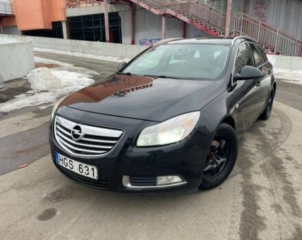 Белый Опель Инсигния, объемом двигателя 0 л и пробегом 200 тыс. км за 3600 $, фото 1 на Automoto.ua