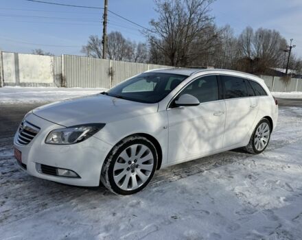 Белый Опель Инсигния, объемом двигателя 1.6 л и пробегом 210 тыс. км за 7700 $, фото 1 на Automoto.ua