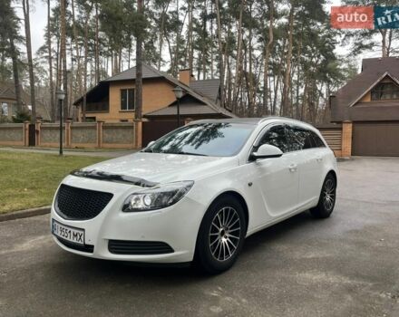Білий Опель Інсігнія, об'ємом двигуна 2.8 л та пробігом 265 тис. км за 6500 $, фото 1 на Automoto.ua