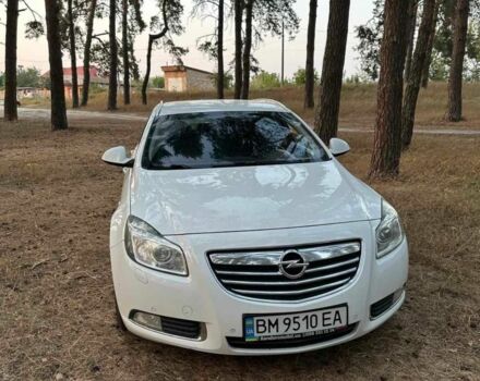 Белый Опель Инсигния, объемом двигателя 2 л и пробегом 281 тыс. км за 7000 $, фото 1 на Automoto.ua