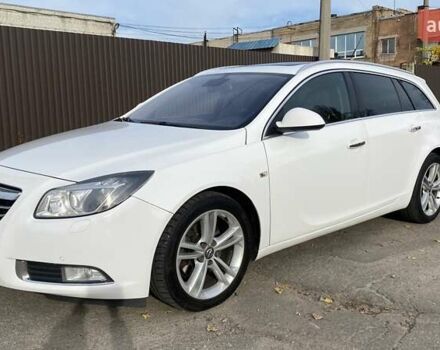 Белый Опель Инсигния, объемом двигателя 1.96 л и пробегом 274 тыс. км за 10200 $, фото 1 на Automoto.ua