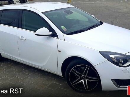 Белый Опель Инсигния, объемом двигателя 2 л и пробегом 220 тыс. км за 8600 $, фото 1 на Automoto.ua