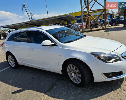 Білий Опель Інсігнія, об'ємом двигуна 1.96 л та пробігом 204 тис. км за 9700 $, фото 1 на Automoto.ua