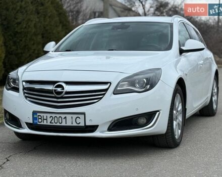 Білий Опель Інсігнія, об'ємом двигуна 1.96 л та пробігом 204 тис. км за 9500 $, фото 1 на Automoto.ua