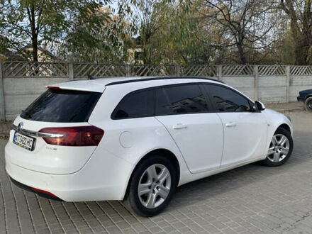 Білий Опель Інсігнія, об'ємом двигуна 1.96 л та пробігом 264 тис. км за 8700 $, фото 1 на Automoto.ua