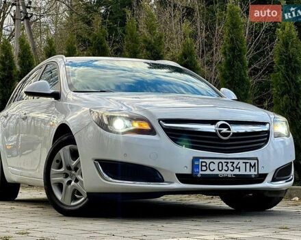 Белый Опель Инсигния, объемом двигателя 1.6 л и пробегом 290 тыс. км за 7950 $, фото 1 на Automoto.ua