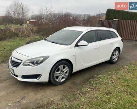 Белый Опель Инсигния, объемом двигателя 1.6 л и пробегом 285 тыс. км за 12200 $, фото 1 на Automoto.ua