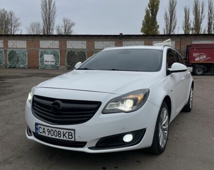 Белый Опель Инсигния, объемом двигателя 1.6 л и пробегом 211 тыс. км за 11500 $, фото 1 на Automoto.ua