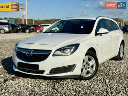 Белый Опель Инсигния, объемом двигателя 1.6 л и пробегом 279 тыс. км за 10999 $, фото 1 на Automoto.ua