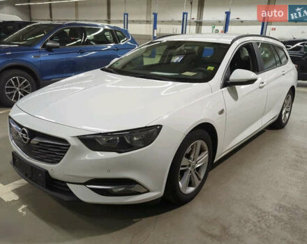 Опель Інсігнія 2019 у Хмельницькому на Automoto.ua Білий Опель Інсігнія, об'ємом двигуна 1.96 л та пробігом 144 тис. км за 14000 $, фото 1 на Automoto.ua