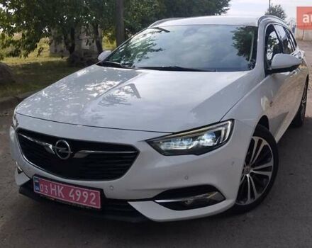 Белый Опель Инсигния, объемом двигателя 0 л и пробегом 182 тыс. км за 15600 $, фото 1 на Automoto.ua
