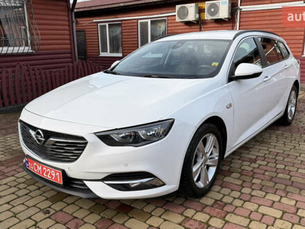 Белый Опель Инсигния, объемом двигателя 1.96 л и пробегом 149 тыс. км за 15900 $, фото 1 на Automoto.ua