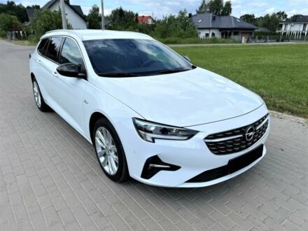 Белый Опель Инсигния, объемом двигателя 2 л и пробегом 24 тыс. км за 18400 $, фото 1 на Automoto.ua