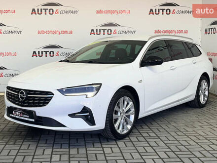 Белый Опель Инсигния, объемом двигателя 1.96 л и пробегом 145 тыс. км за 19750 $, фото 1 на Automoto.ua