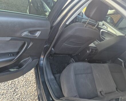 Чорний Опель Інсігнія, об'ємом двигуна 2 л та пробігом 350 тис. км за 6900 $, фото 7 на Automoto.ua