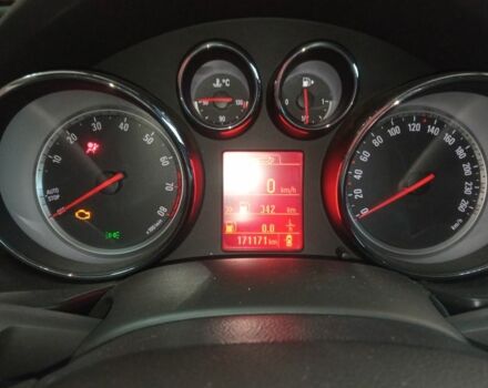 Черный Опель Инсигния, объемом двигателя 1.4 л и пробегом 140 тыс. км за 3709 $, фото 12 на Automoto.ua