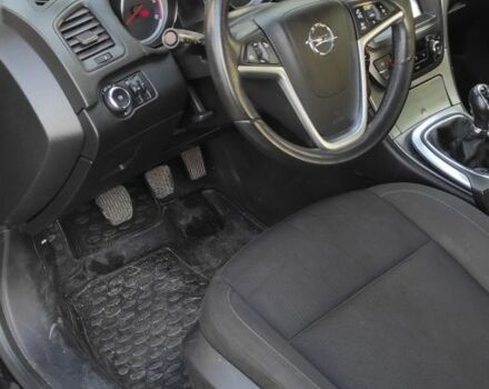 Черный Опель Инсигния, объемом двигателя 2 л и пробегом 321 тыс. км за 7200 $, фото 19 на Automoto.ua