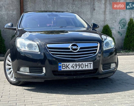 Черный Опель Инсигния, объемом двигателя 2 л и пробегом 320 тыс. км за 7402 $, фото 16 на Automoto.ua