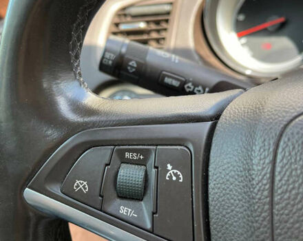 Черный Опель Инсигния, объемом двигателя 2 л и пробегом 320 тыс. км за 7402 $, фото 28 на Automoto.ua