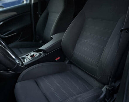 Опель Инсигния 2008 в Ивано-Франковске на Automoto.ua Черный Опель Инсигния, объемом двигателя 1.96 л и пробегом 255 тыс. км за 7000 $, фото 19 на Automoto.ua