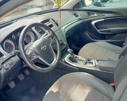 Черный Опель Инсигния, объемом двигателя 1.96 л и пробегом 188 тыс. км за 7552 $, фото 5 на Automoto.ua