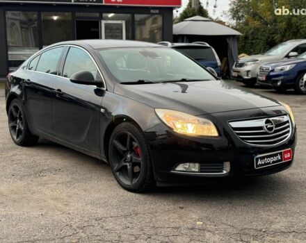 Черный Опель Инсигния, объемом двигателя 1.6 л и пробегом 224 тыс. км за 7890 $, фото 2 на Automoto.ua
