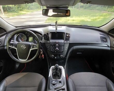 Черный Опель Инсигния, объемом двигателя 1.6 л и пробегом 280 тыс. км за 6300 $, фото 6 на Automoto.ua