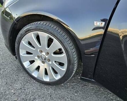 Чорний Опель Інсігнія, об'ємом двигуна 2 л та пробігом 182 тис. км за 8300 $, фото 13 на Automoto.ua