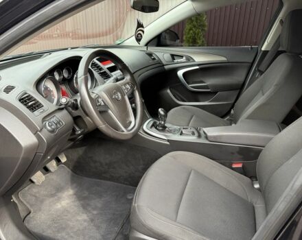 Чорний Опель Інсігнія, об'ємом двигуна 1.8 л та пробігом 192 тис. км за 8000 $, фото 9 на Automoto.ua