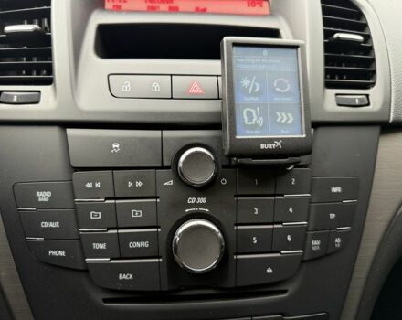 Чорний Опель Інсігнія, об'ємом двигуна 1.8 л та пробігом 192 тис. км за 8000 $, фото 12 на Automoto.ua