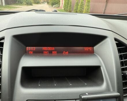 Чорний Опель Інсігнія, об'ємом двигуна 1.8 л та пробігом 192 тис. км за 8000 $, фото 23 на Automoto.ua