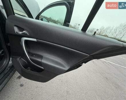 Черный Опель Инсигния, объемом двигателя 1.96 л и пробегом 262 тыс. км за 8999 $, фото 25 на Automoto.ua