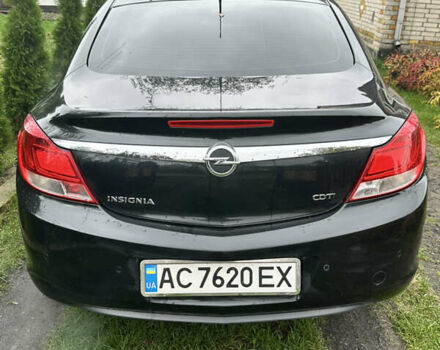 Чорний Опель Інсігнія, об'ємом двигуна 1.96 л та пробігом 253 тис. км за 8500 $, фото 2 на Automoto.ua