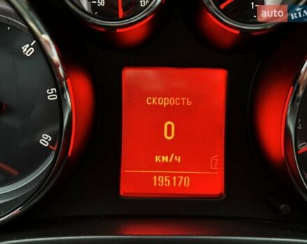 Чорний Опель Інсігнія, об'ємом двигуна 1.96 л та пробігом 196 тис. км за 8400 $, фото 1 на Automoto.ua