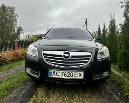 Чорний Опель Інсігнія, об'ємом двигуна 1.96 л та пробігом 253 тис. км за 8500 $, фото 1 на Automoto.ua