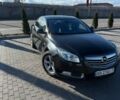 Черный Опель Инсигния, объемом двигателя 2 л и пробегом 330 тыс. км за 7800 $, фото 1 на Automoto.ua