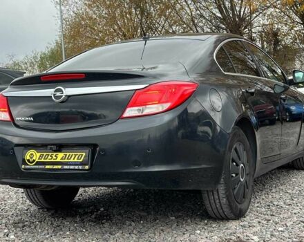 Чорний Опель Інсігнія, об'ємом двигуна 1.5 л та пробігом 161 тис. км за 8750 $, фото 5 на Automoto.ua