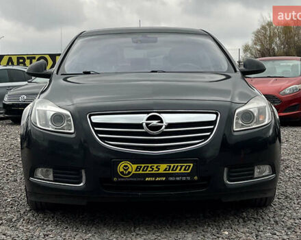 Чорний Опель Інсігнія, об'ємом двигуна 1.36 л та пробігом 161 тис. км за 8750 $, фото 1 на Automoto.ua