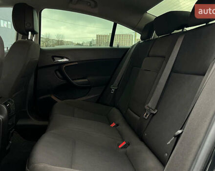 Чорний Опель Інсігнія, об'ємом двигуна 1.36 л та пробігом 161 тис. км за 8750 $, фото 17 на Automoto.ua