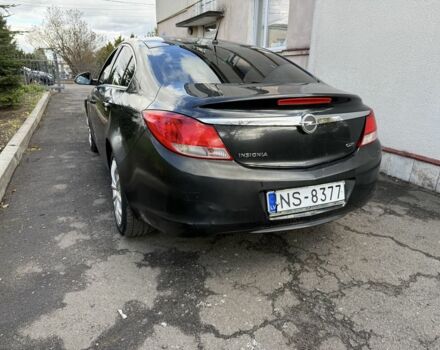 Чорний Опель Інсігнія, об'ємом двигуна 2 л та пробігом 337 тис. км за 3400 $, фото 3 на Automoto.ua