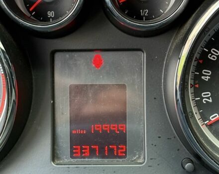 Чорний Опель Інсігнія, об'ємом двигуна 2 л та пробігом 337 тис. км за 3400 $, фото 4 на Automoto.ua