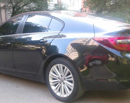 Черный Опель Инсигния, объемом двигателя 2 л и пробегом 261 тыс. км за 9300 $, фото 4 на Automoto.ua